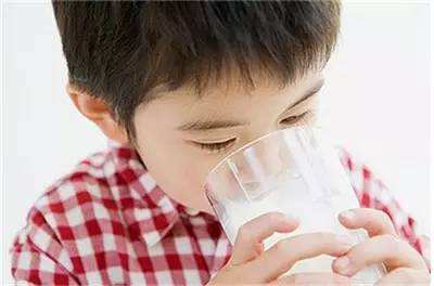 儿童羊奶粉什么时候喝最好?